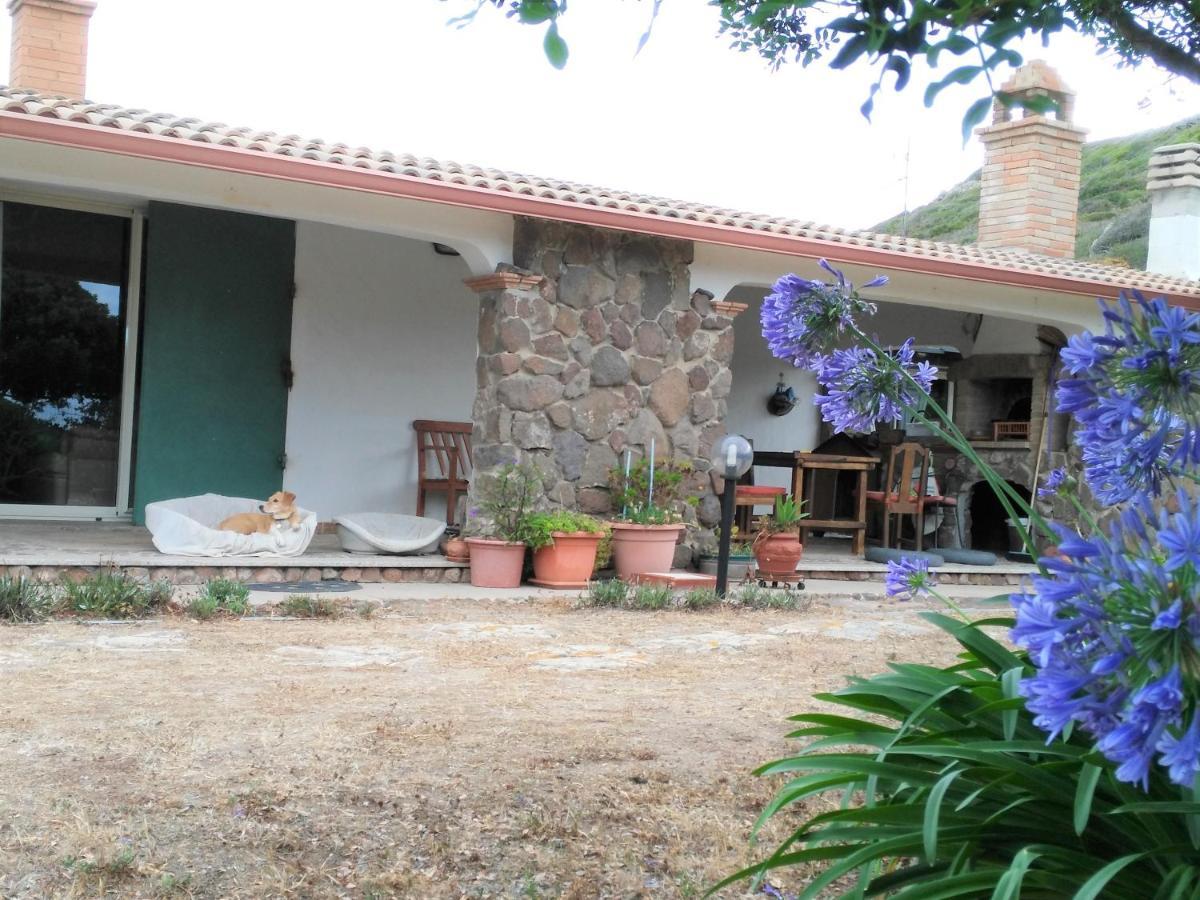B&B Glamping Semaforo Capo Sperone SantʼAntìoco Kültér fotó
